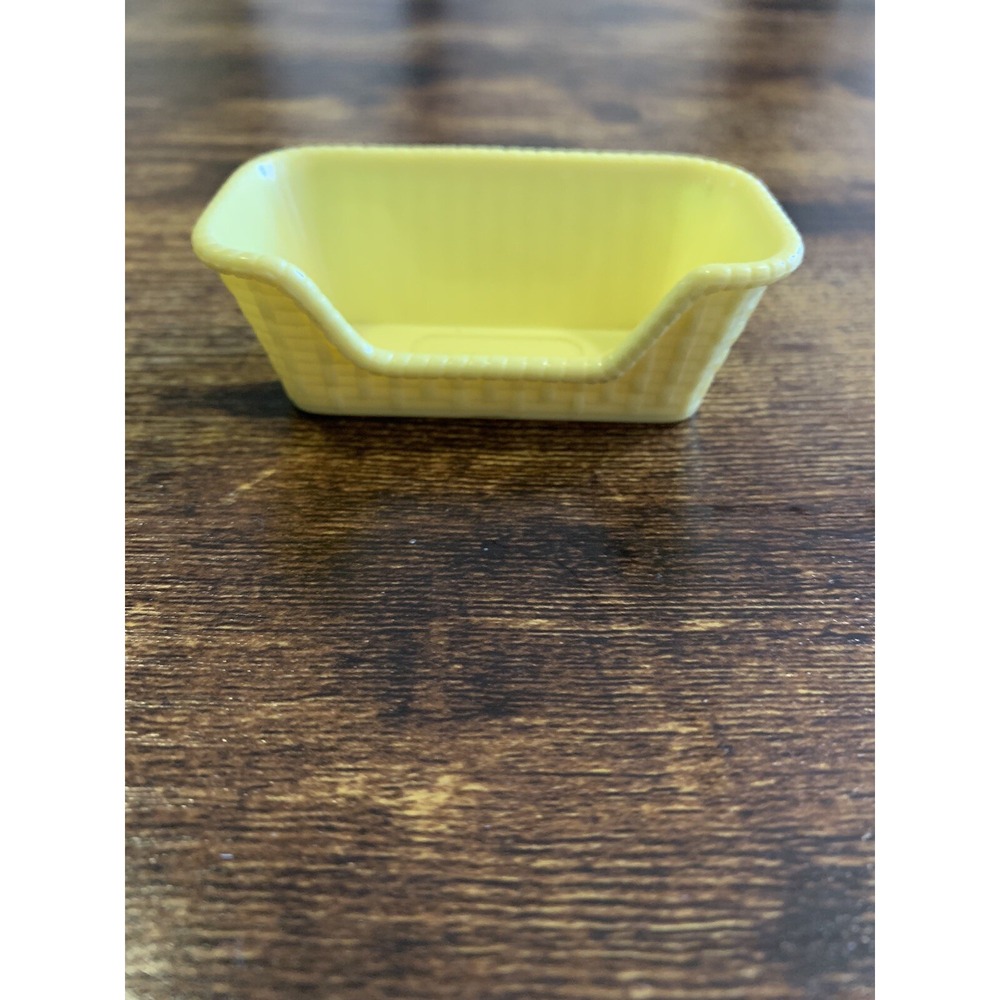 Playskool Dollhouse Yellow Pet Bed For Dog Puppies Cat Replacement Vintage 1990s